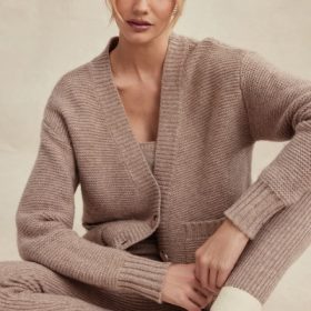 Alara Barley Chunky Natural Wool Cardigan - Image 16