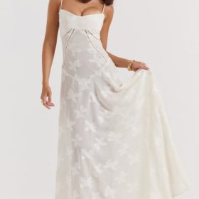 Seren Vintage Cream Floral Lace Back Maxi Dress - Image 7